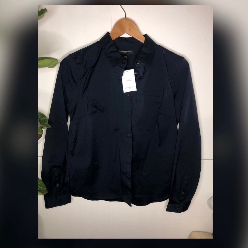 Banana Republic Button Down Shirt
